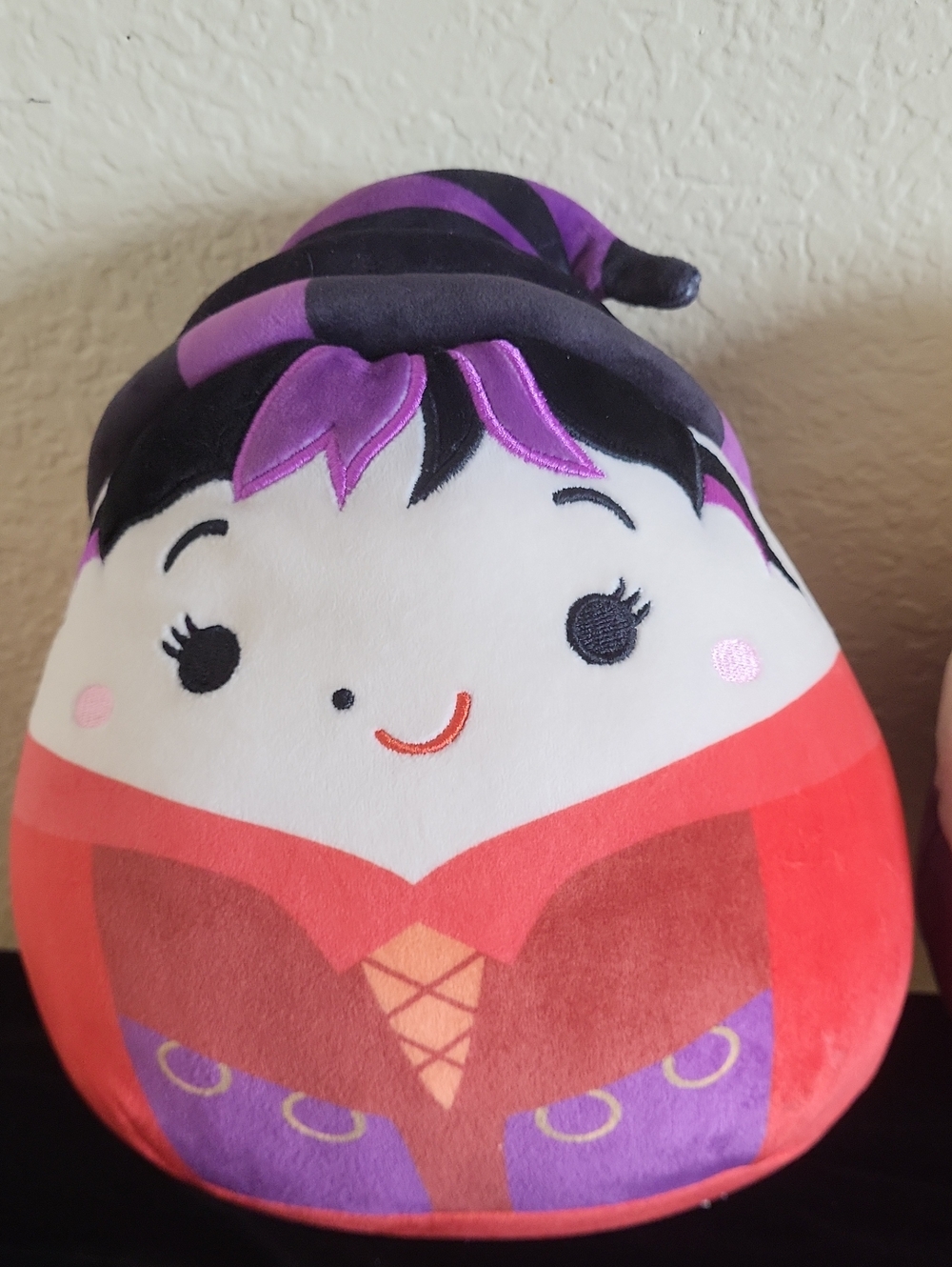 Disney Squishmellow Hocus Pocus Sanderson Sisters Plush - Picture 2 of 7